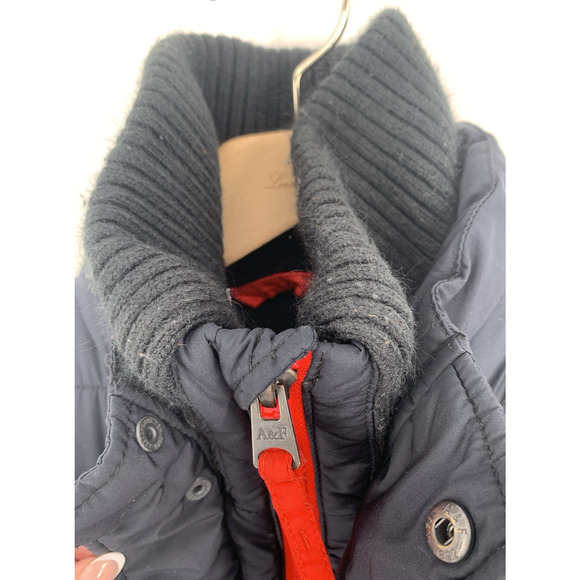 Y2K Abercrombie & Fitch Puffer Vest Large Navy Blue Full Zip Preppy AF Large - Picture 5 of 13